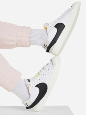 Кеды женские Nike Blazer Low '77 Jumbo, Белый